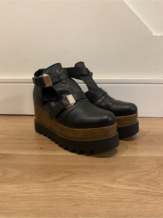 L'INTERVALLE Shoes - L’INTERVALLE Stella leather platform shoes